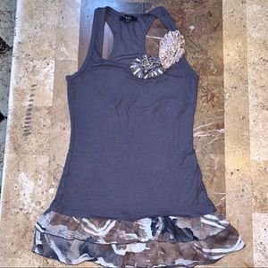Women’s SZ S FOREVER 21 Ruffled Gray Tank Top